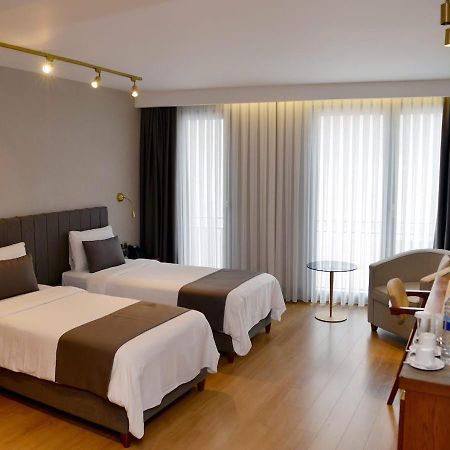 Kings Cross Hotel Istanbul Bagian luar foto