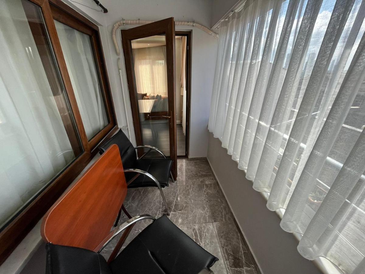 Kings Cross Hotel Istanbul Bagian luar foto
