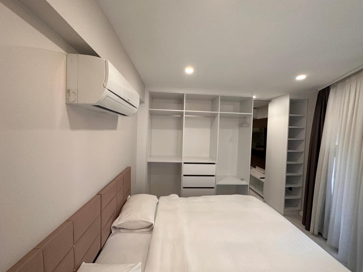 Kings Cross Hotel Istanbul Bagian luar foto